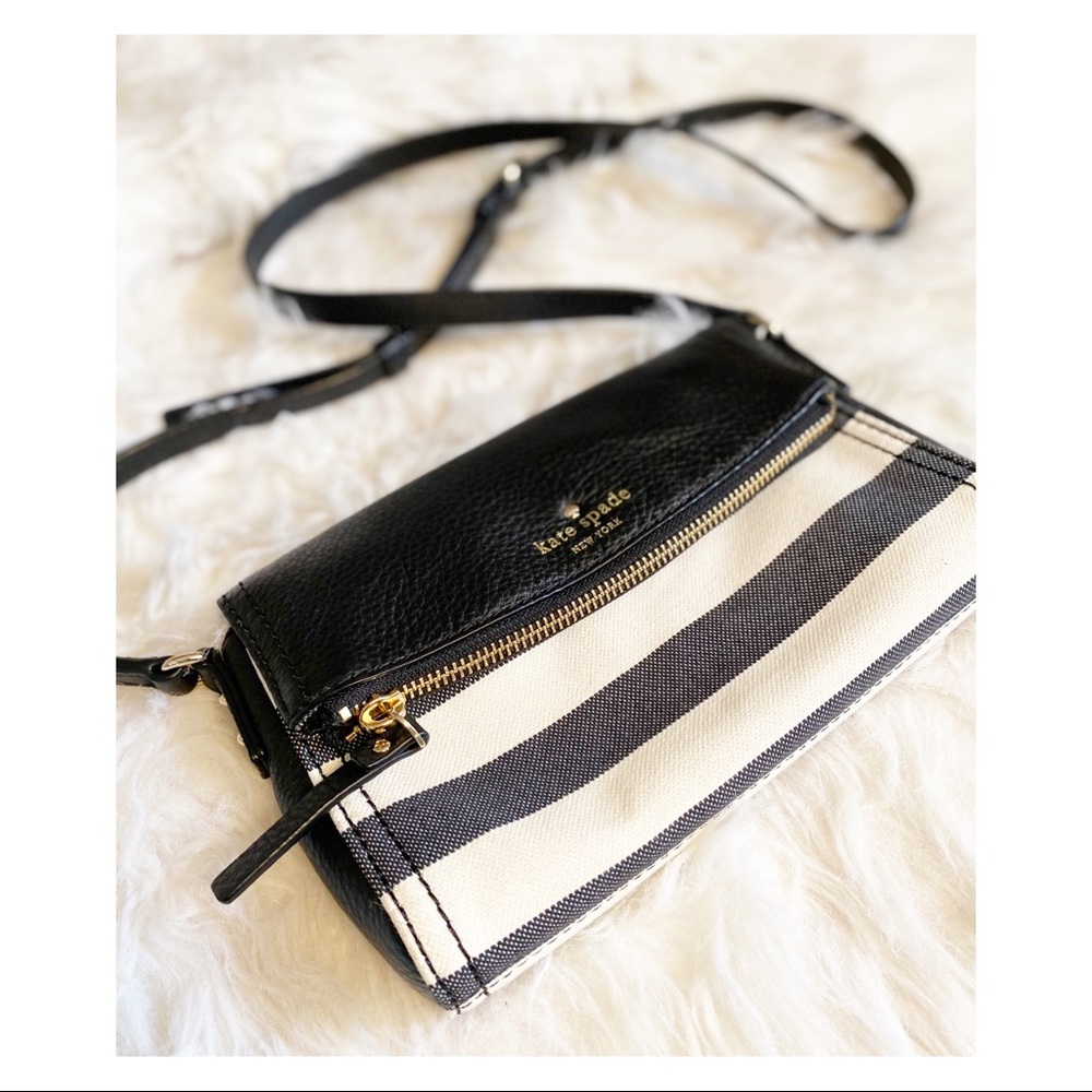 Kate Spade - Mini Cobble Hill Crossbody